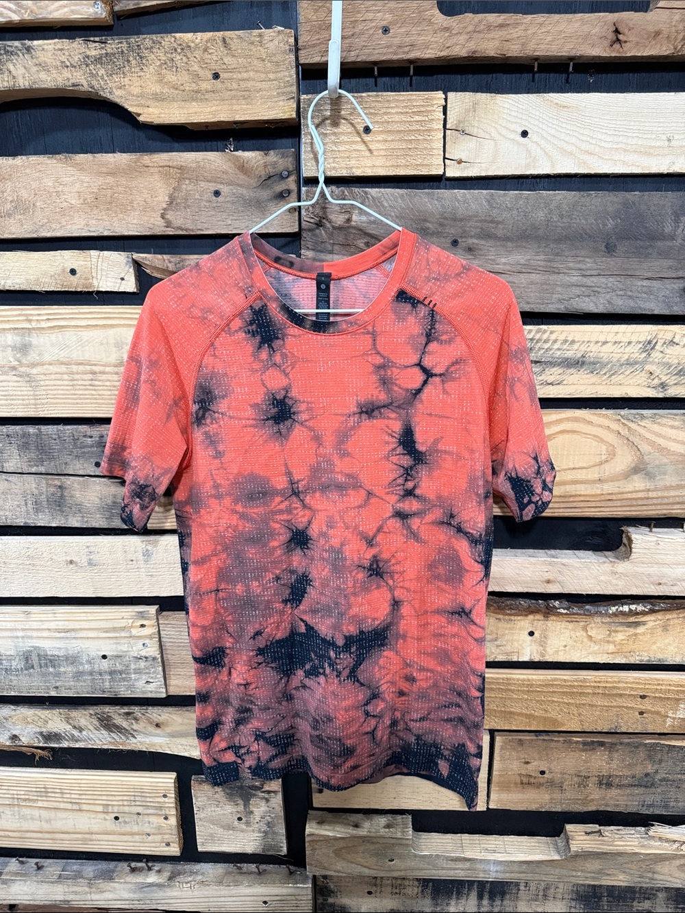 lululemon athletica Coral and Black Short Sleeve Performance Tee